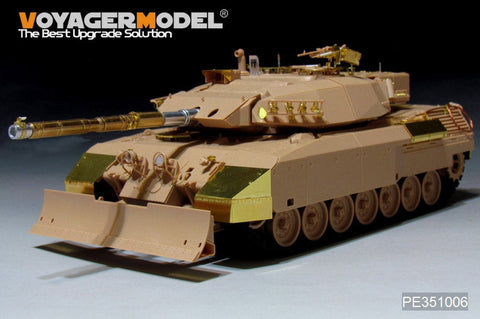 ボイジャーモデル PE351006A 1/35 現用 カナダ陸軍 レオパルト C2 MEXAS 主力戦車(スモークディスチャージャー付 )（MENG TS 35-041用)