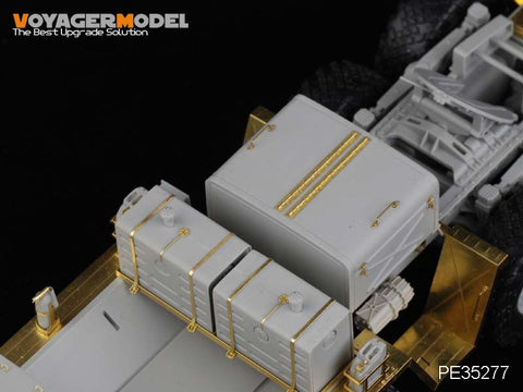 ボイジャーモデル PE35277 1/35 ロシア MAZ-537G (中期型) (トランぺッター00211)