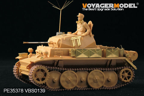 ボイジャーモデル PE35378 1/35 WWIIドイツ II号戦車 L型 ルクス 後期型基本セット(タスカ kit)