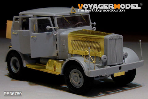 ボイジャーモデル PE35789 1/35 WWIIドイツ ハノマークSS100 & V-2ミサイル運搬車 エッチングセット(タコム2110用)
