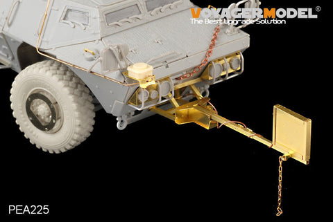 ボイジャーモデル PEA225 1/35 現用アメリカ陸軍 M1117ASV　ガーディアン兵員輸送車 ライノ アンチIEDデバイスセット(トランぺッター01541)
