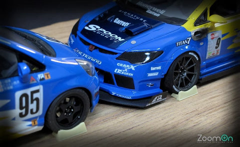 ズームオン Z044 1/24 ヨコハマタイヤ スタンド