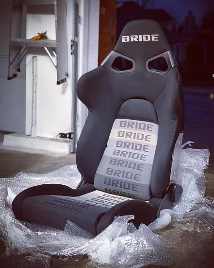 ズームオン Z106 1/24 ブリッド Vorga バケットシート