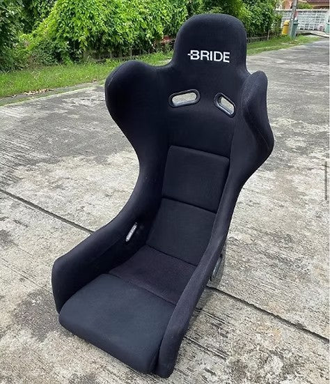 ズームオン Z192 1/24 ブリッド Maxis I バケットシート