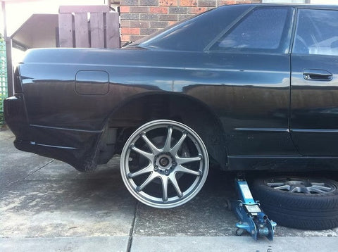 ズームオン ZR022 1/24 18インチ 5zigen RSD ホイールセット