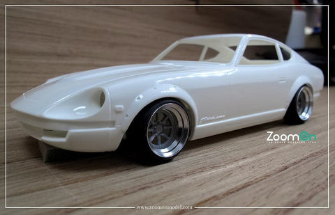 ズームオン ZR037 1/24 16インチ Rotiform MLW ホイールセット