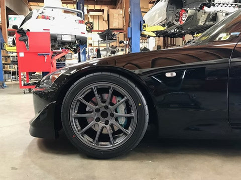 ズームオン ZR047 1/24 18インチ Titan7 T-R10 ホイールセット