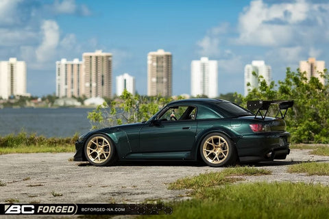 ズームオン ZR053 1/24 18インチ BC Forged RS41 ホイールセット