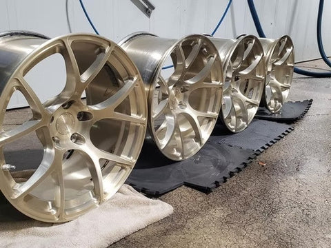 ズームオン ZR053 1/24 19インチ BC Forged RS41 ホイールセット