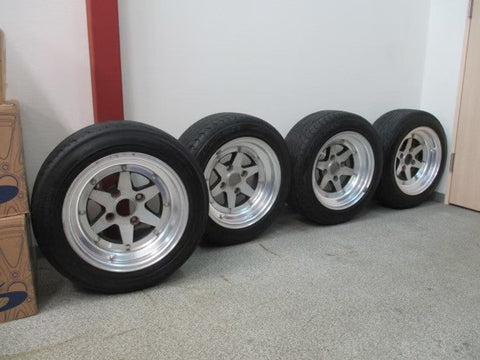 ズームオン ZR058 1/24 16インチ SSR スピードスター XR-4 ホイールセット