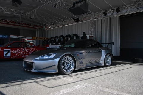 ズームオン ZR111-17 1/24 17インチ レイズ 57 Motorsport G07WT